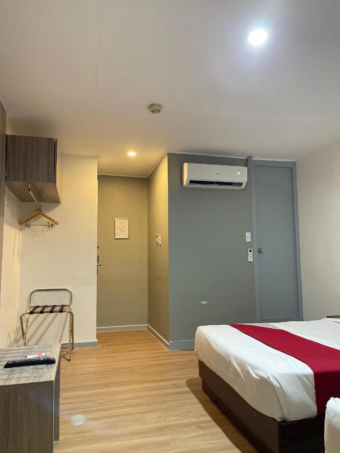 Anex Hotel Near Us Embassy Manila Eksteriør bilde